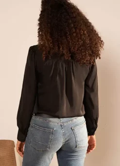 Sud Express Tops & Blouses|Blouse Satine A Col Tunisien Noir Teddy