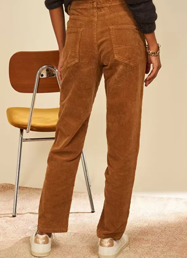 Sud Express Trousers & Jeans|Pantalon Boyfriend Velours Camel Pavlina