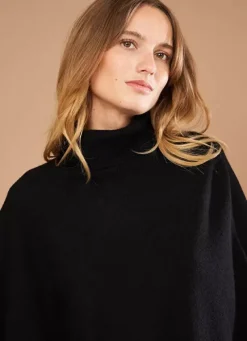 Sud Express Jumpers & Cardigans|Poncho Asymetrique En Cachemire Noir Presta