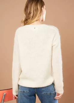 Sud Express Jumpers & Cardigans|Pull A Col V En Mohair Ecru Mannakayx