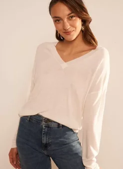 Sud Express Jumpers & Cardigans|Pull Col V A Manches Longues Ecru Madia