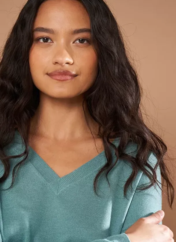 Sud Express Jumpers & Cardigans|Pull Col V A Manches Longues Amande Madia