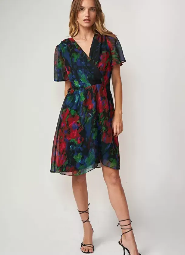 Sud Express Dresses & Overall|Robe Courte Encolure V Noir Razzaia
